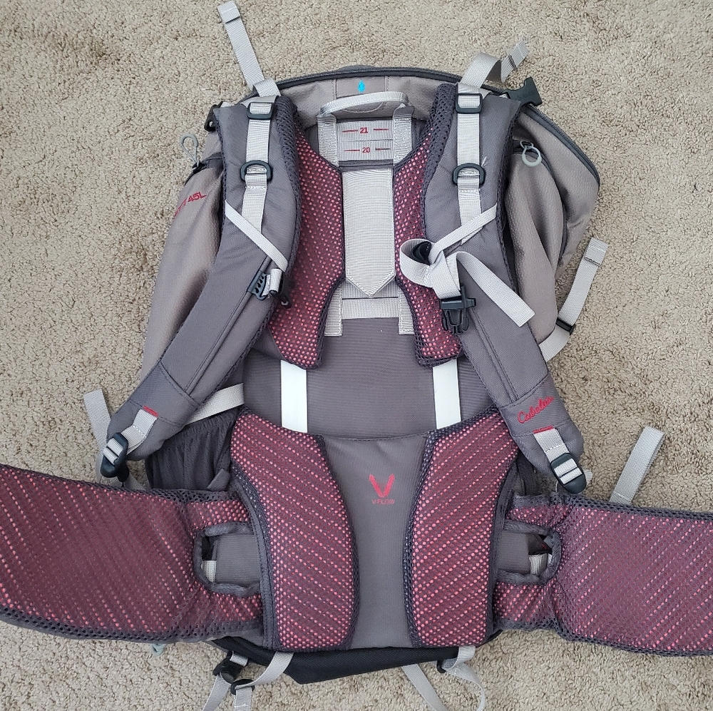 Cabela's Endicott 45L Backpack - Picture 2 of 4